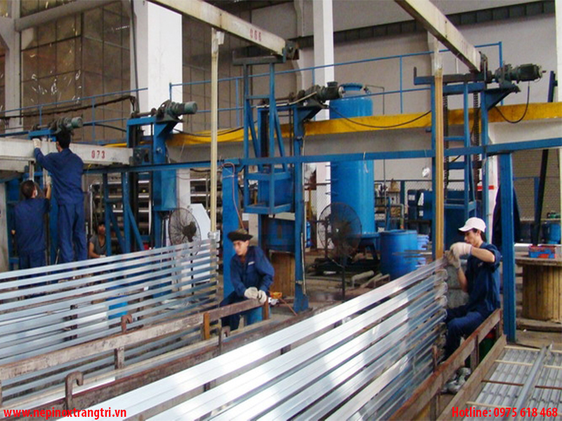 Khuân đùn nẹp nhôm trang trí