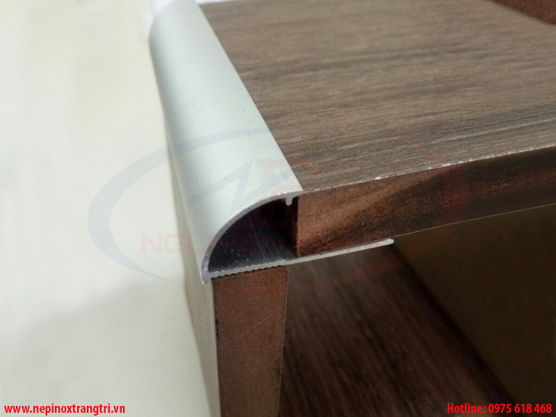 Nẹp góc ốp gạch hợp kim nhôm