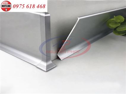 LEN CHÂN TƯỜNG HỢP KIM NHÔM - LỰA CHỌN XỨNG ĐÁNG CHO MỖI CÔNG TRÌNH